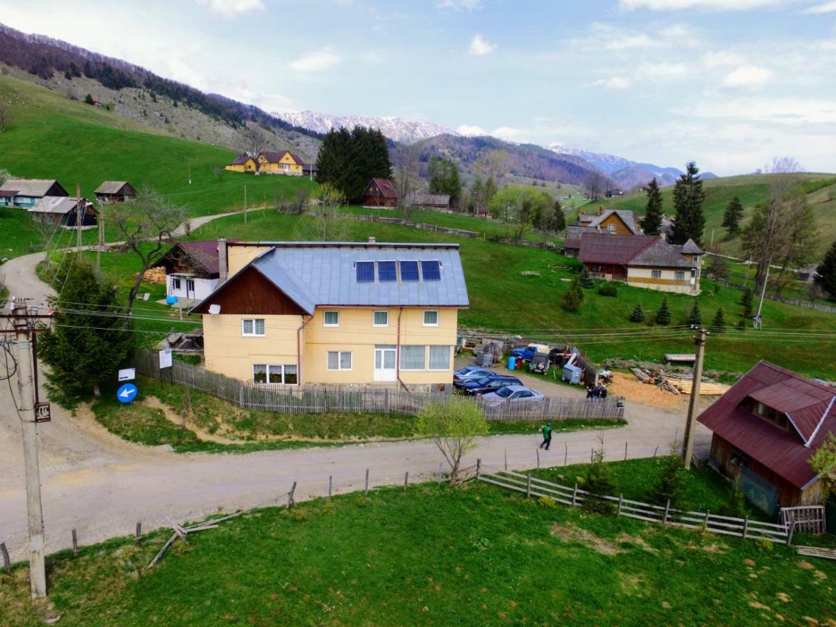 فيلا Casa Marioara Şirnea المظهر الخارجي الصورة